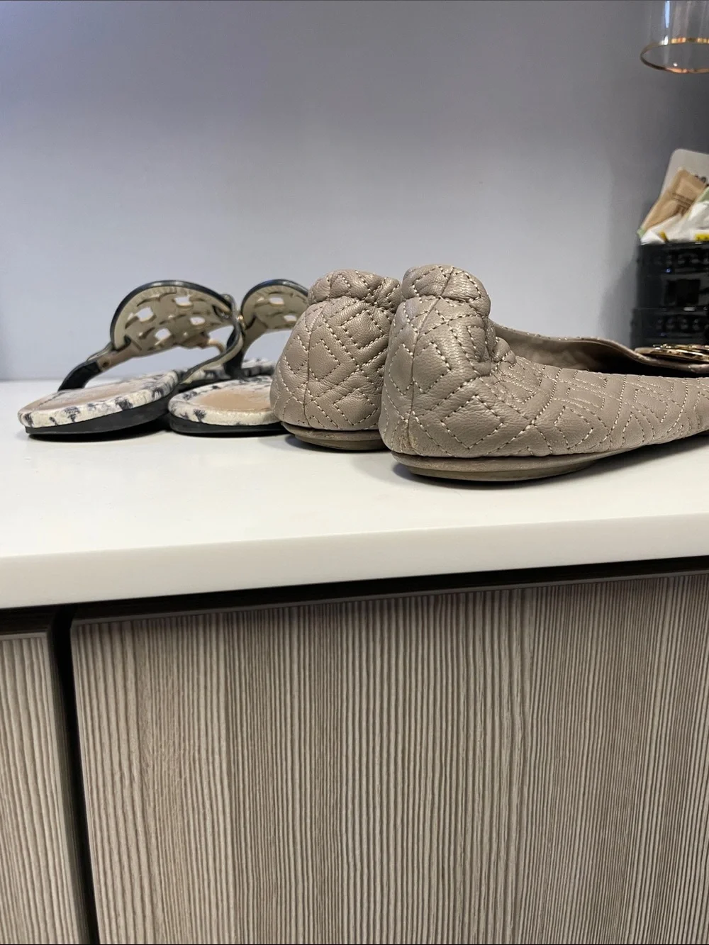 Tory Burch Taupe Ballet Flats with Gold Logo and White Tie-Dye Logo Sandals 9